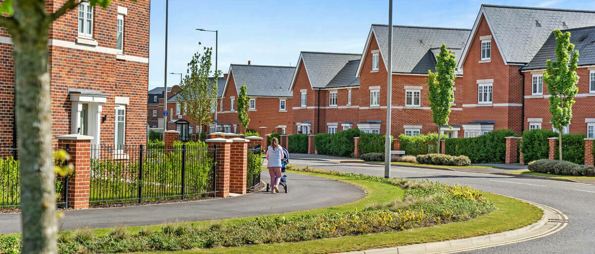 Chesterwell Grove new houses and plots
