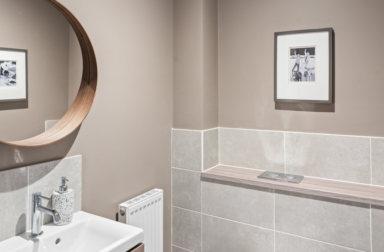 Chesterwell Showhome21 025 cloakroom