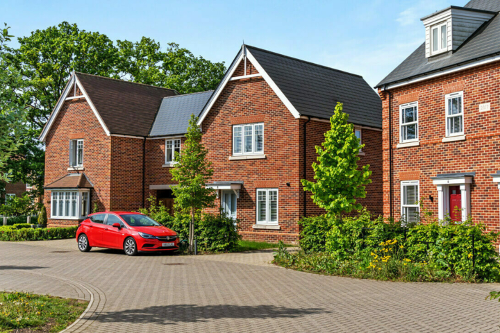 Chesterwell Grove New Homes Development in Colchester, Essex